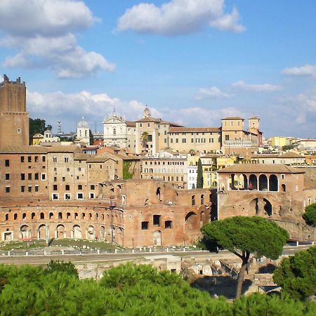 Roma Center Fori Imperiali Raffy'S Charming Suite Buitenkant foto